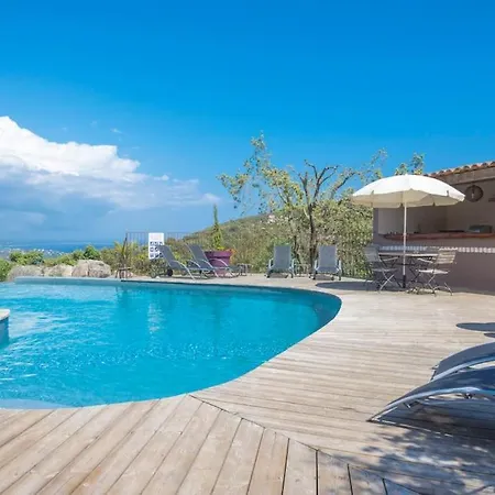 Дом отдыха T3 Independant Dans Piscine Privee Vue Panoramique Tres Calme 4personnes *