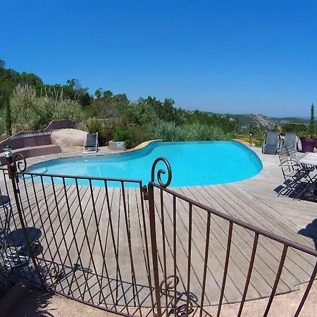Дом отдыха T3 Independant Dans Piscine Privee Vue Panoramique Tres Calme 4personnes