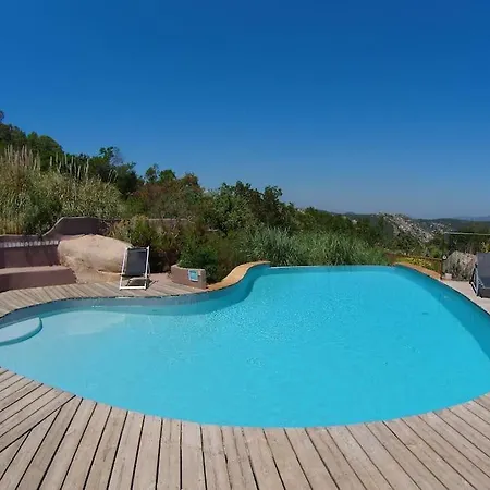 T3 Independant Dans Piscine Privee Vue Panoramique Tres Calme 4personnes Порто-Веккьо