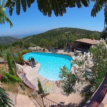 T3 Independant Dans Piscine Privee Vue Panoramique Tres Calme 4personnes Holiday home